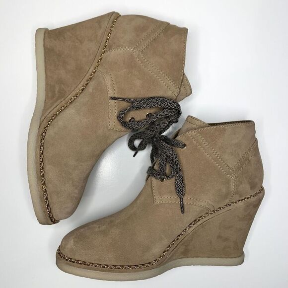 Chanel Chain-Embellished CC Ankle Boot EU 37.5 US 6.5-7 Tan Suede Wedge Bootie - Picture 7 of 10